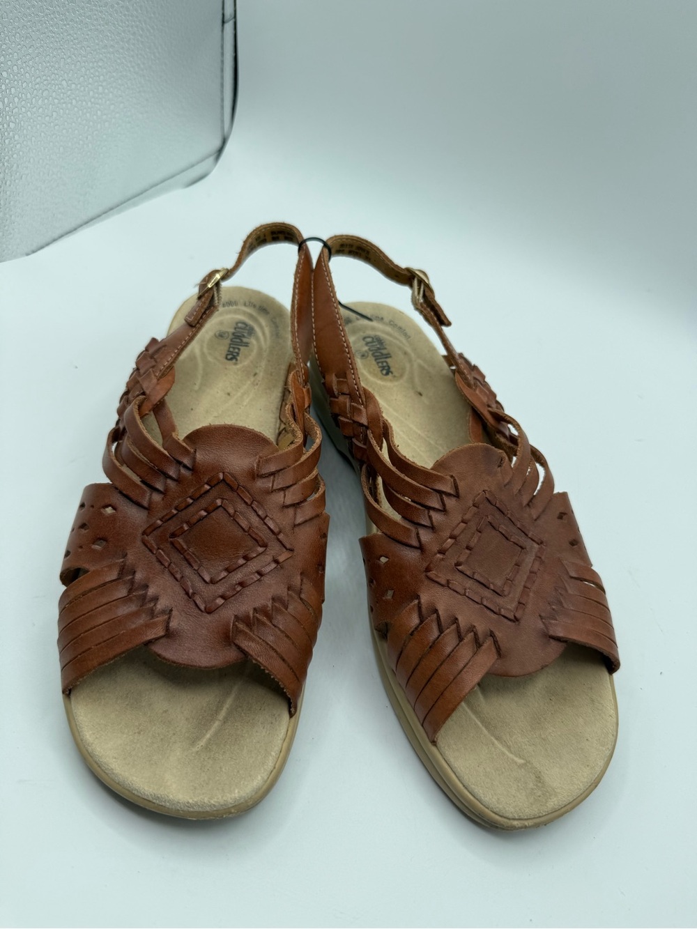 Cobbie Cuddlers Huarache Brown Sandals Sz 9.5W